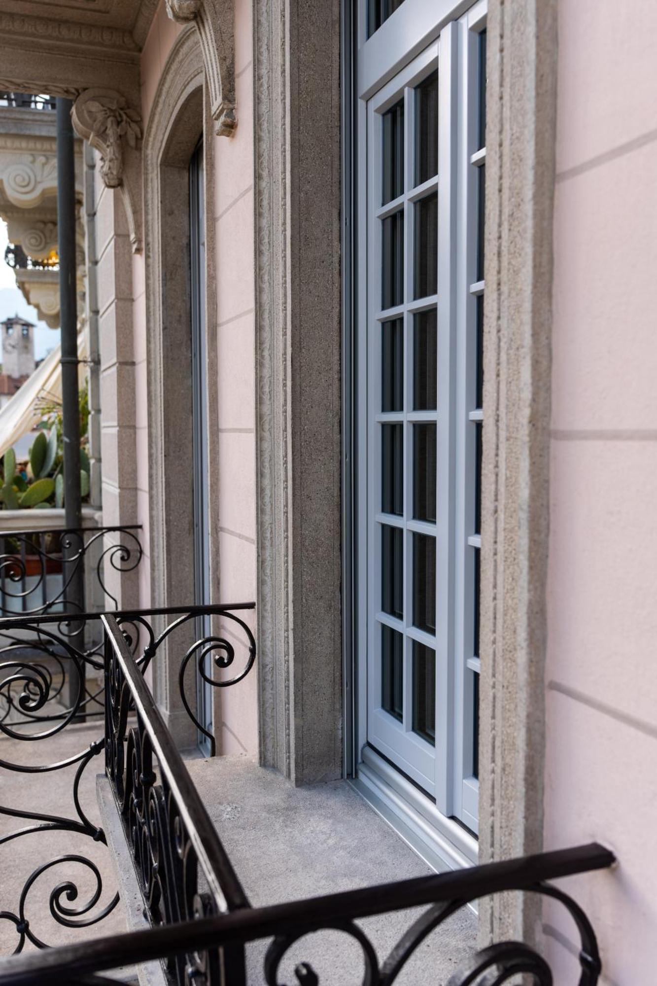 Seven Town House Boutique Hotel Локарно Екстериор снимка